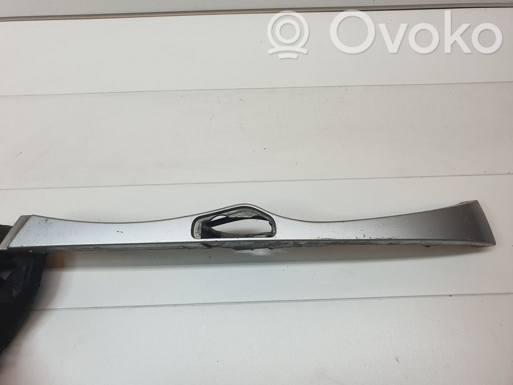 BMW 3 E46 Under headlight/headlamp trim 