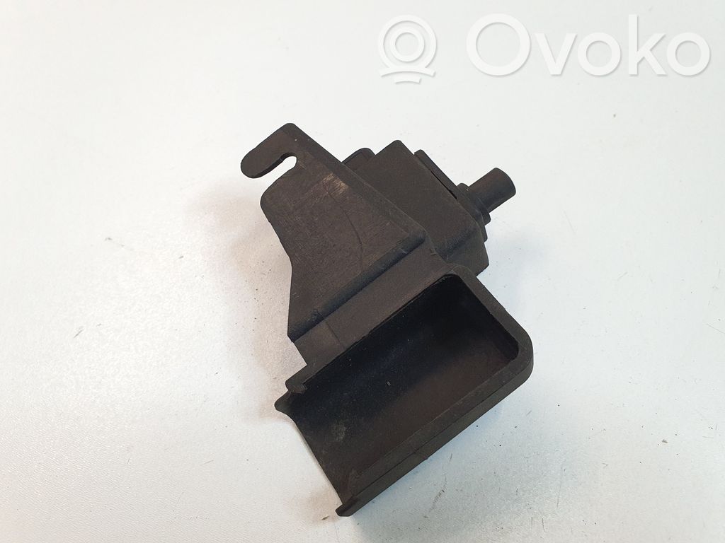 BMW 3 E46 Battery charger (optional) 