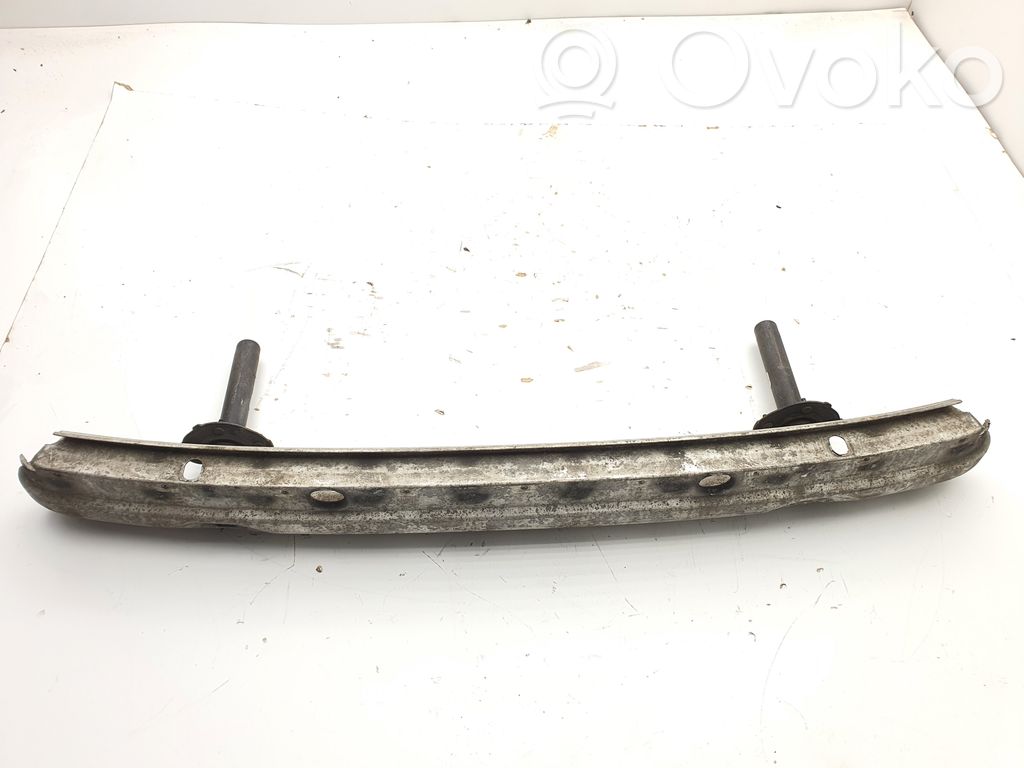 BMW 7 E38 Takapuskurin poikittaistuki 
