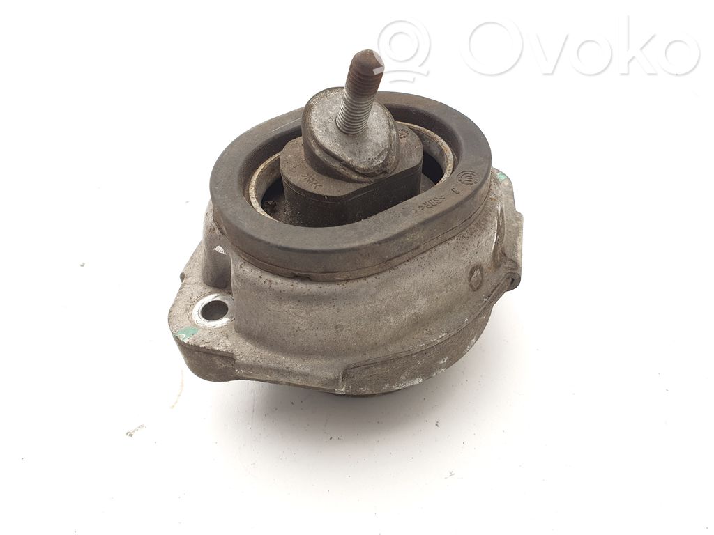 Engine mount bracket   675843001,6758430