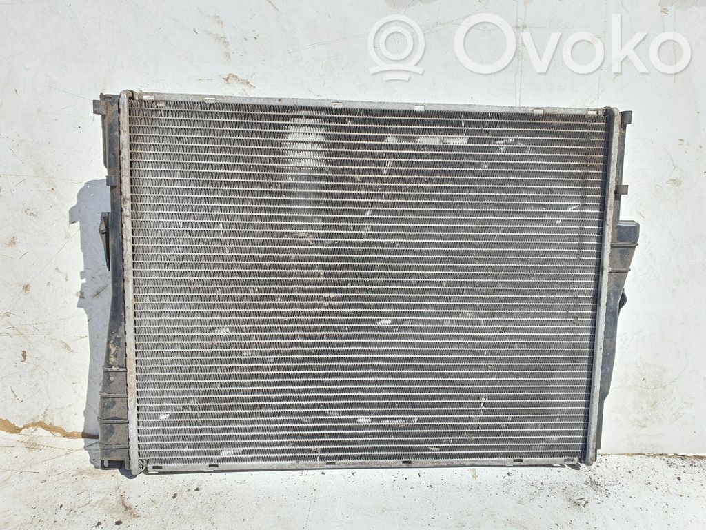 BMW X5 E53 Aušinimo skysčio radiatorius 