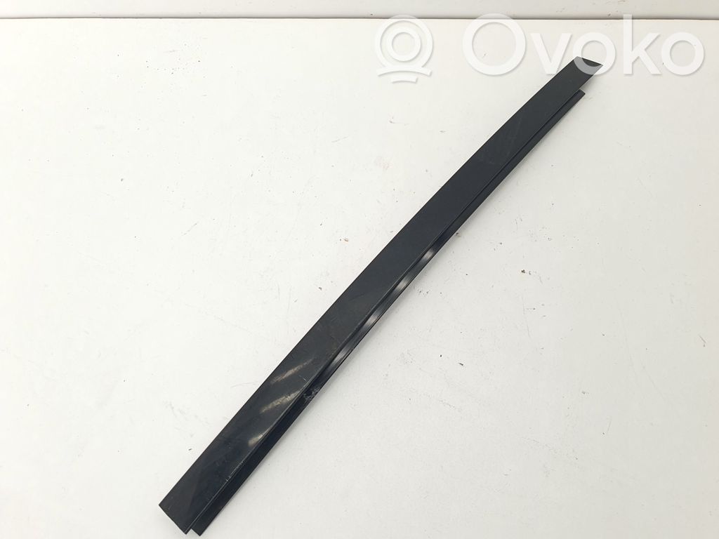 Etuoven lista (muoto)   SHADOWLINE