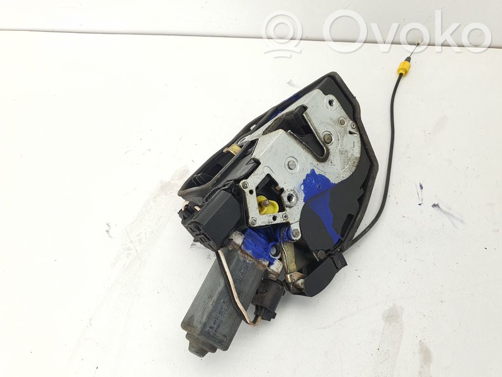 BMW 7 E65 E66 Front door lock 