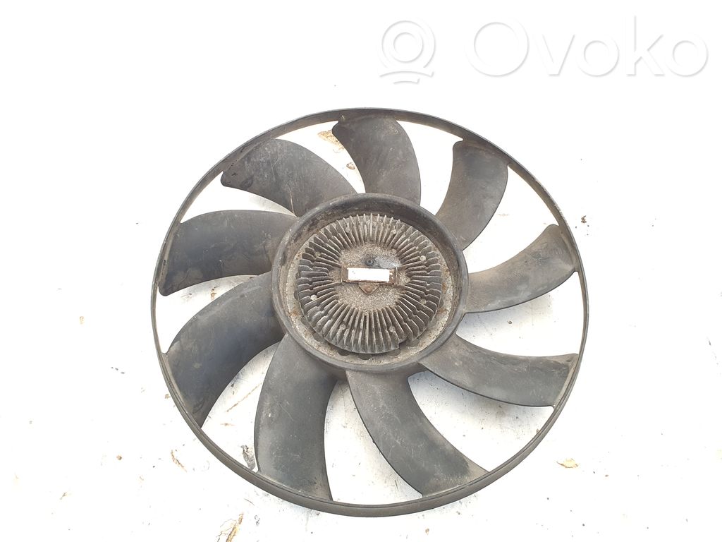 BMW 7 E65 E66 Termostats / termostata korpuss 