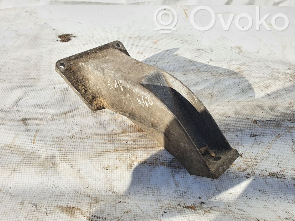 BMW 5 E39 Engine mounting bracket 