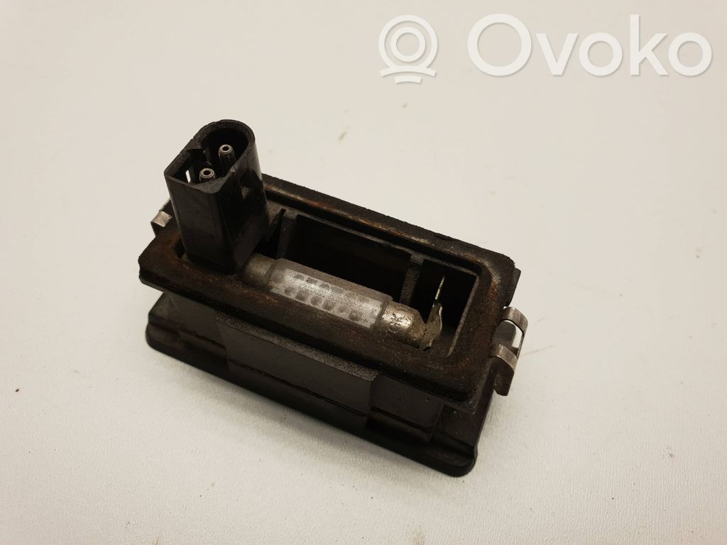 BMW 5 E34 Numerio apšvietimas 