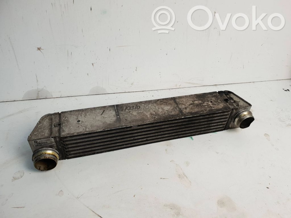 BMW 5 E60 E61 Interkūlerio radiatorius 