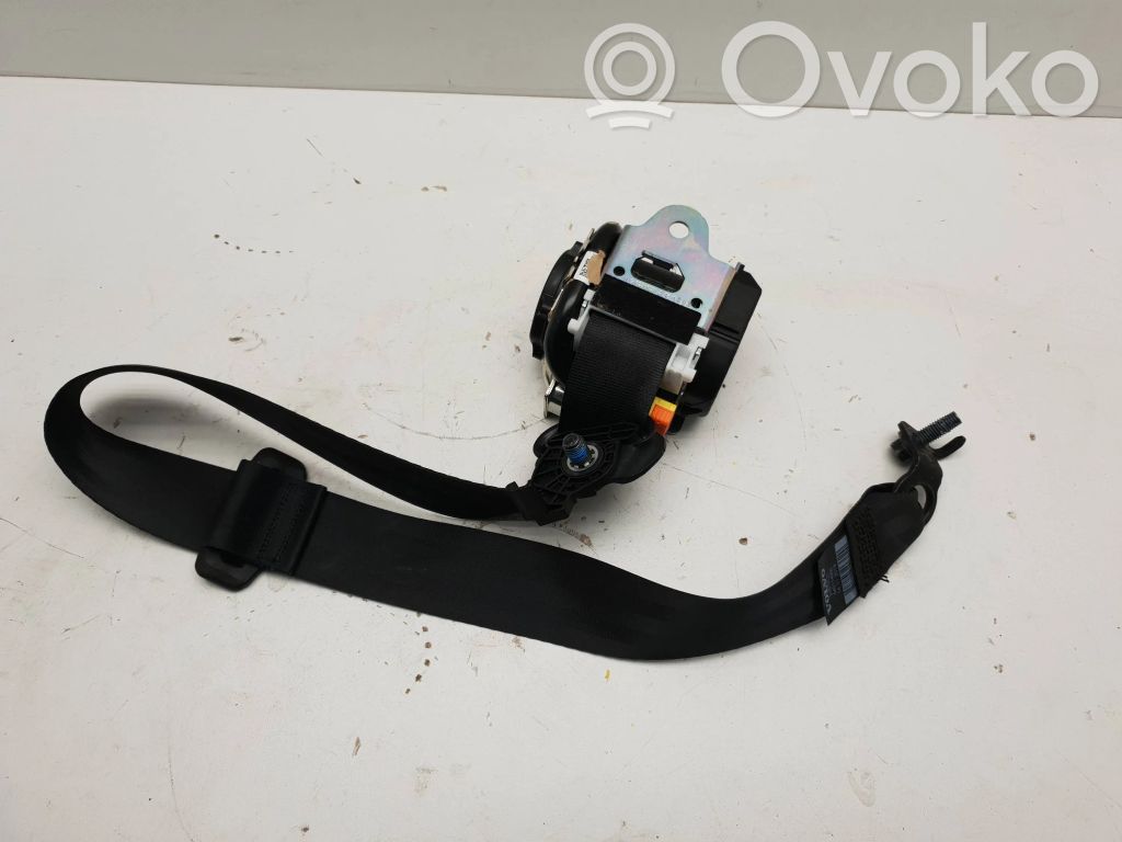 Volvo XC90 Cinturón trasero 