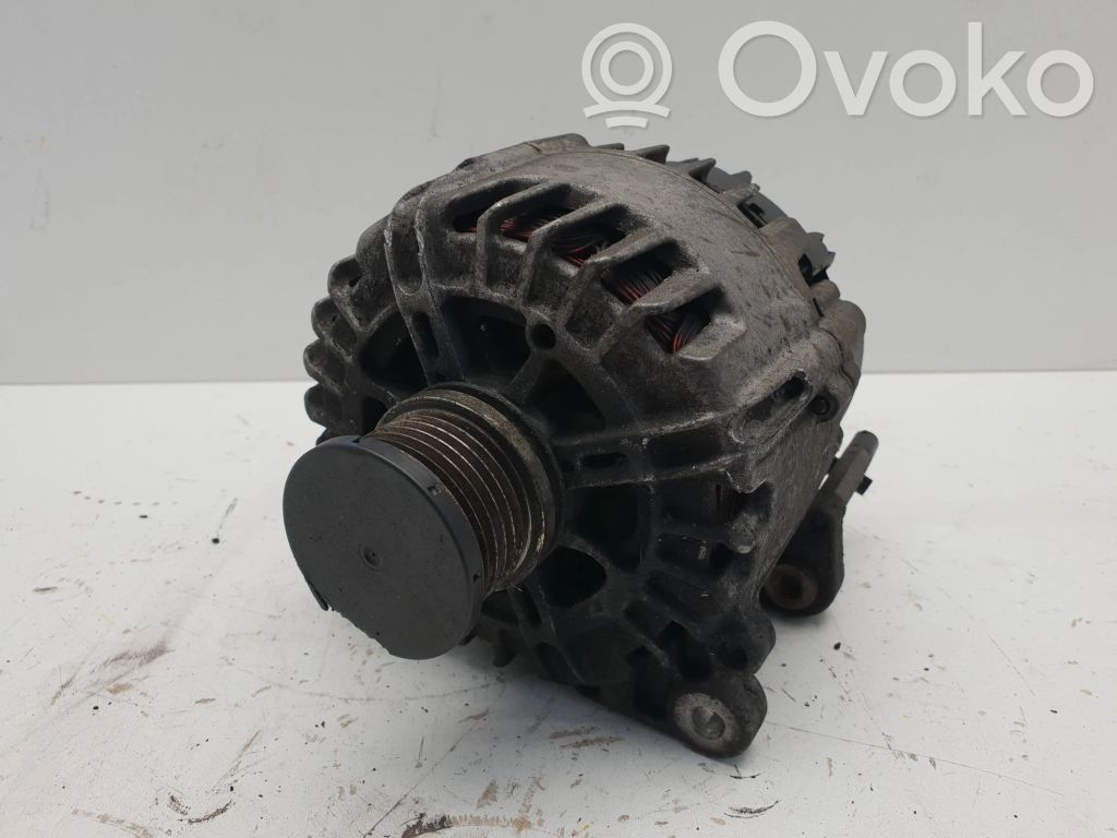 Volkswagen Golf VII Ģenerators 