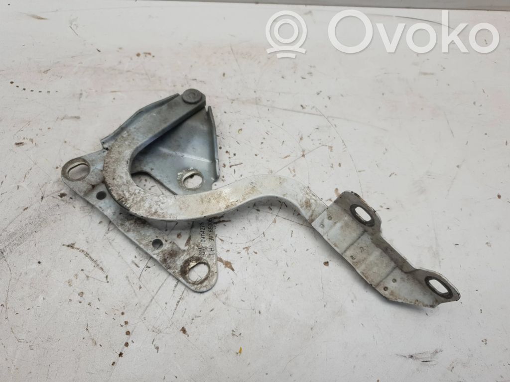 Opel Combo C Konepellin saranat 