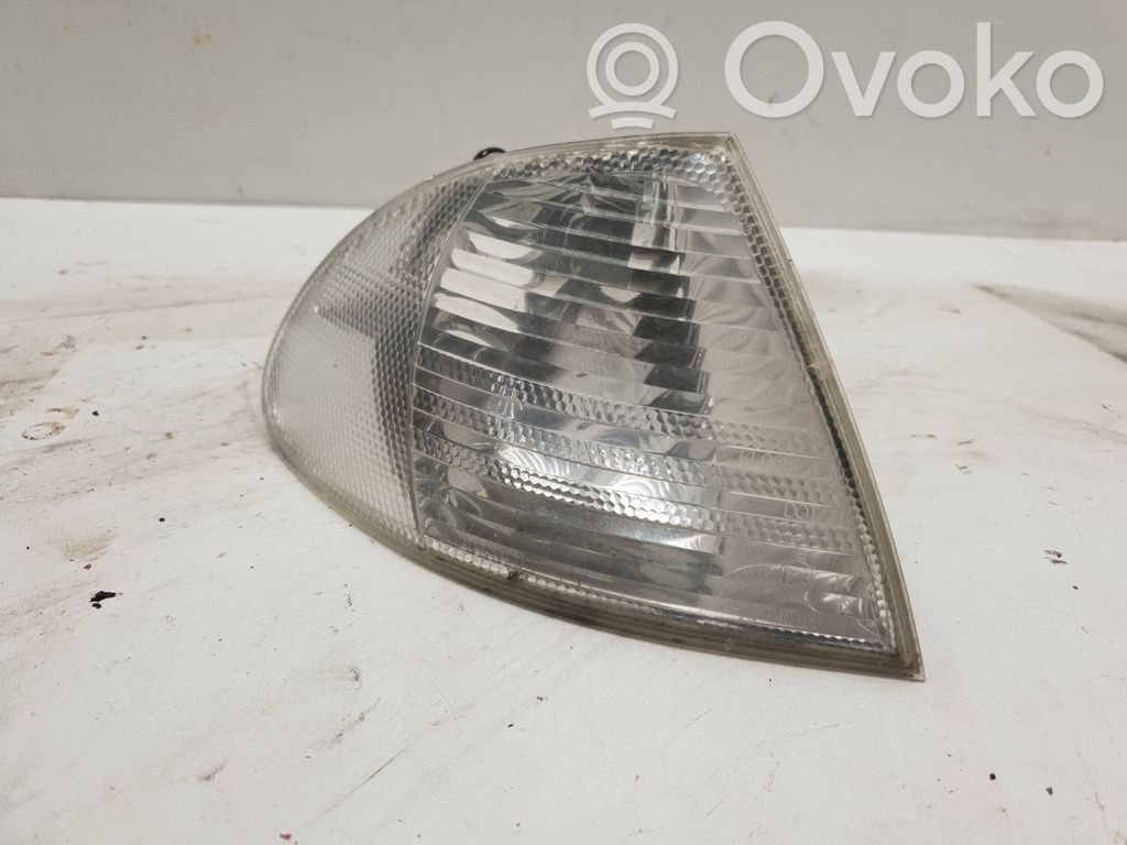 BMW 3 E46 Etusuuntavilkku 