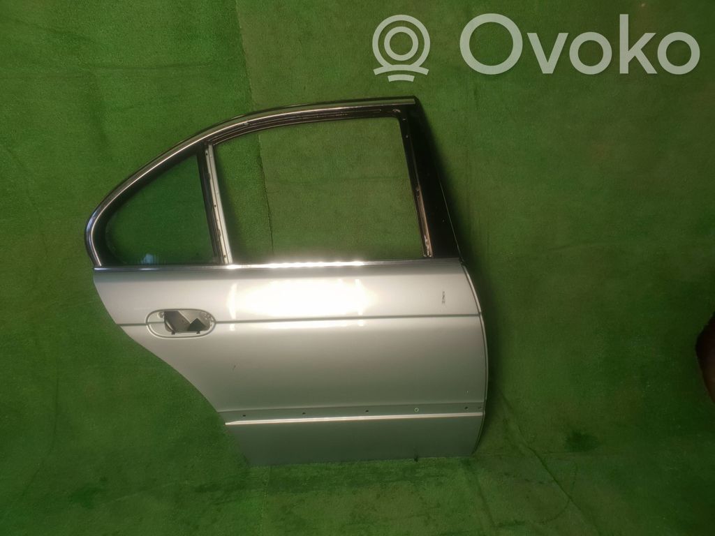 BMW 5 E39 Galinės durys 