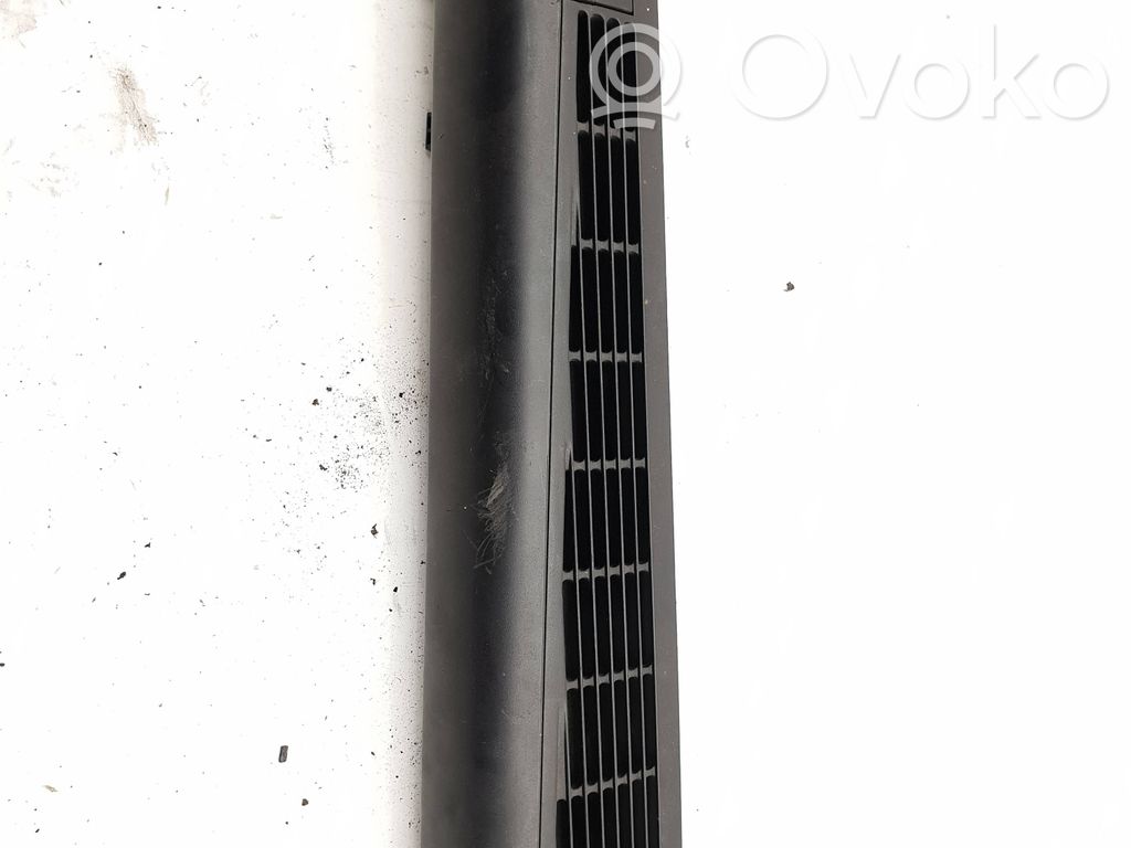 Other trunk/boot trim element   8170583