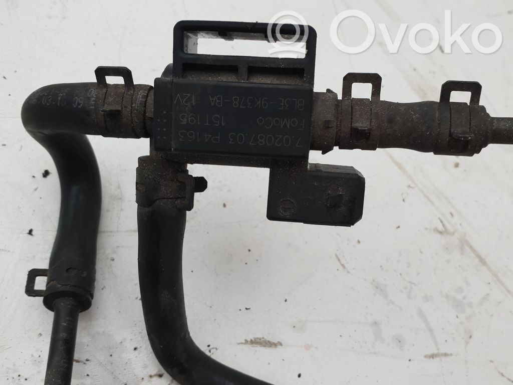 Ford Focus ST Vacuum valve 