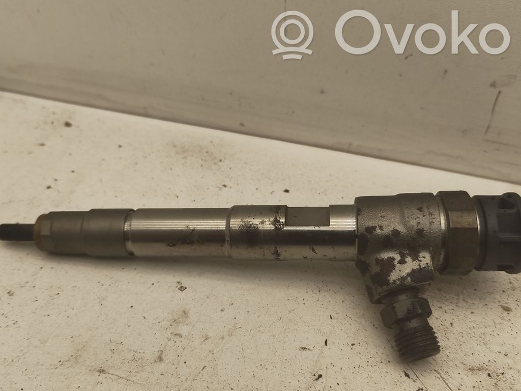 Mercedes-Benz B W247 Fuel injector 