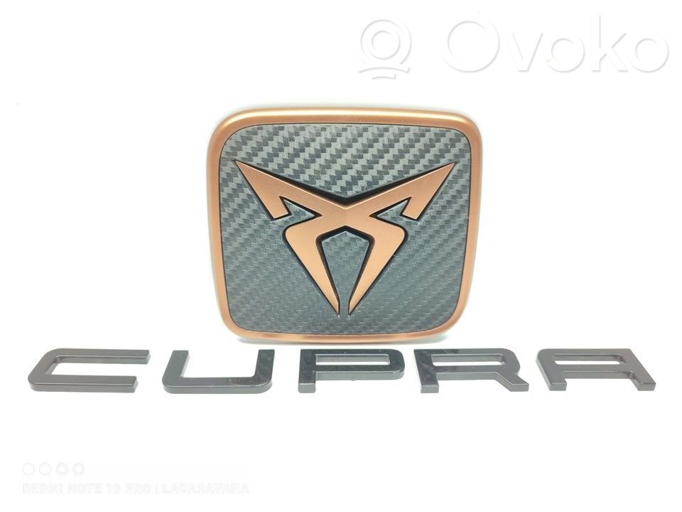 Cupra Formentor Siglă fabricant/litere model 