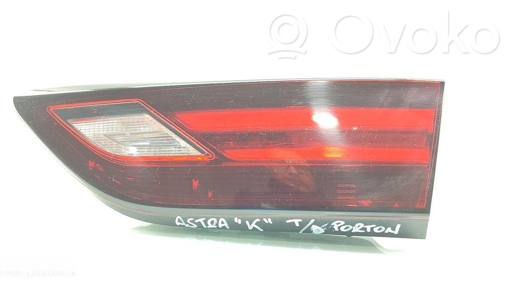 Opel Astra K Takaluukun takavalot 