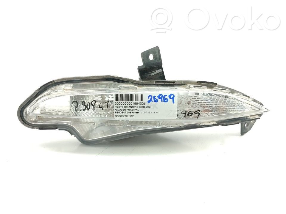 Peugeot 308 Headlight/headlamp 