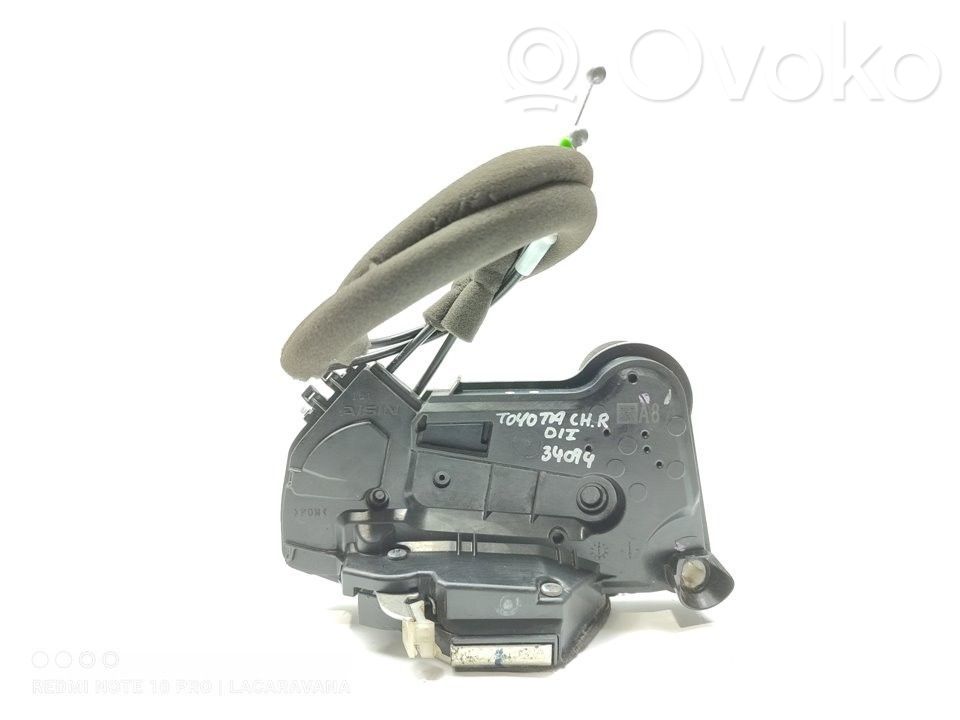 Toyota C-HR I Front door lock 