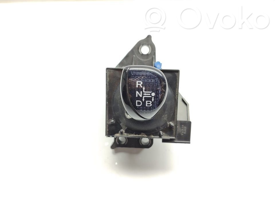 Toyota Auris E180 Palanca de cambios 