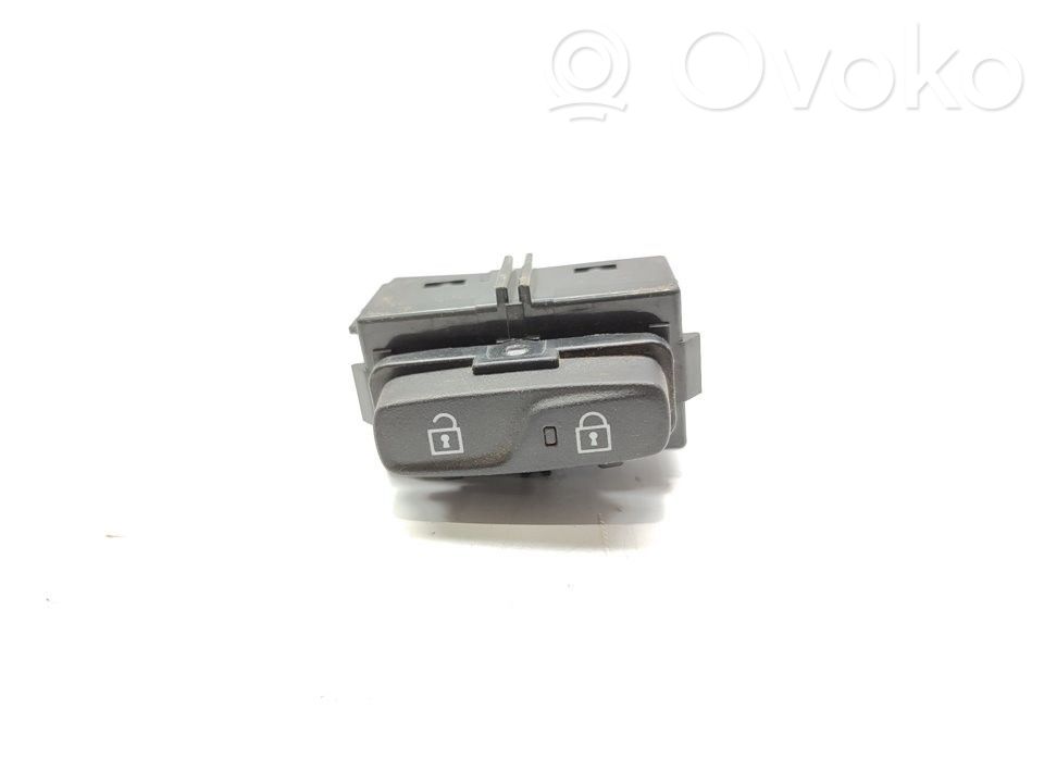 Multifunctional control switch/knob   31334570