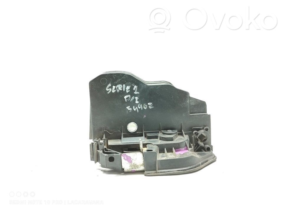 Front door lock   7202149