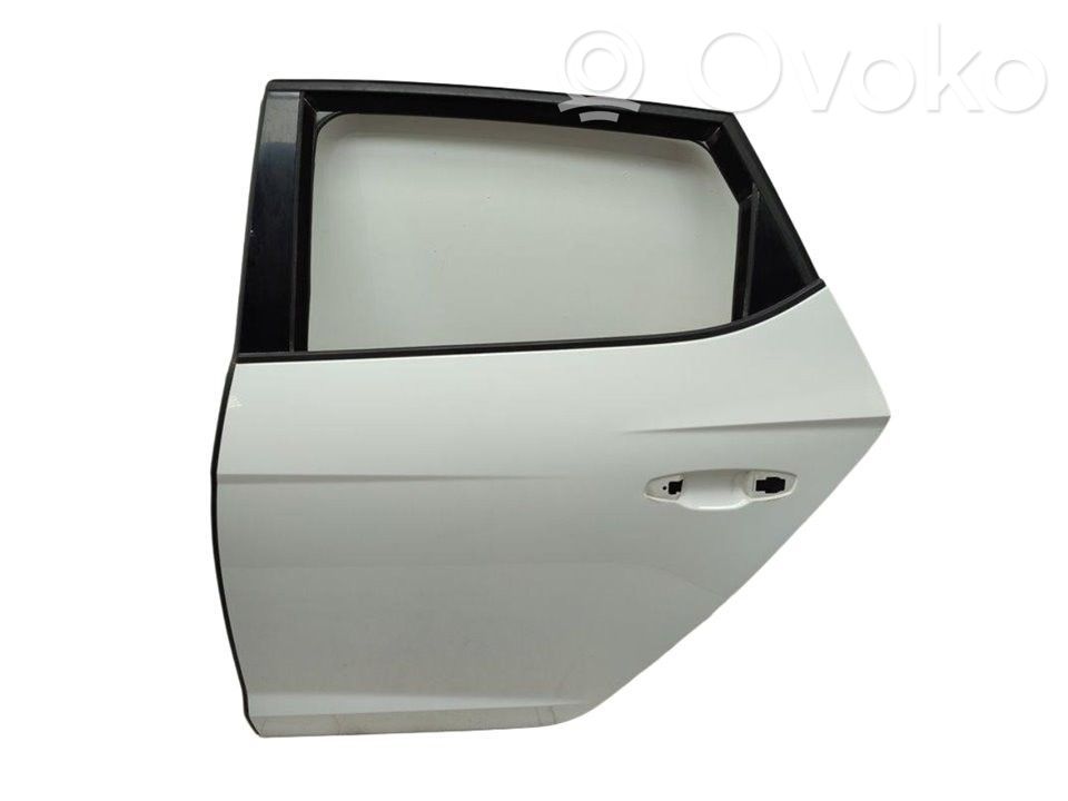 Puerta trasera   5F4833055