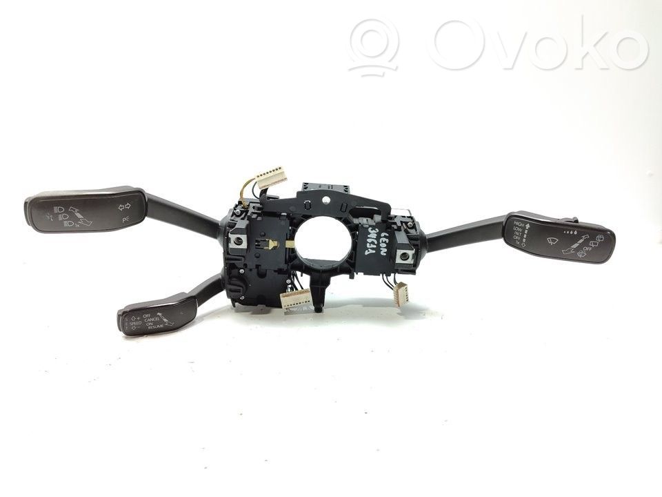 Interruptor de control multifunción   5Q0953507DK