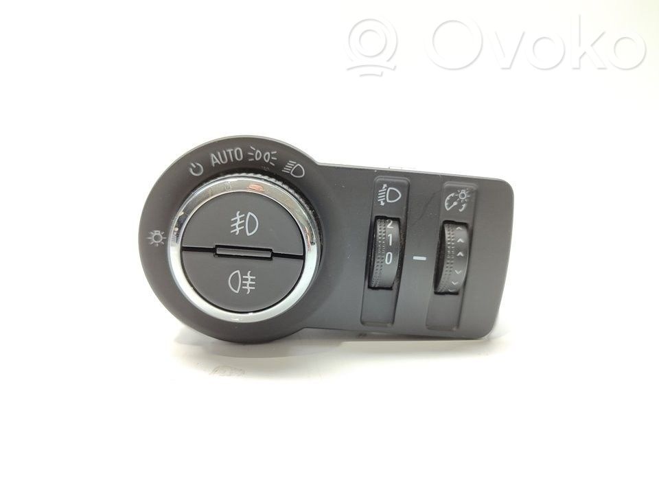 Opel Insignia A Panel lighting control switch 