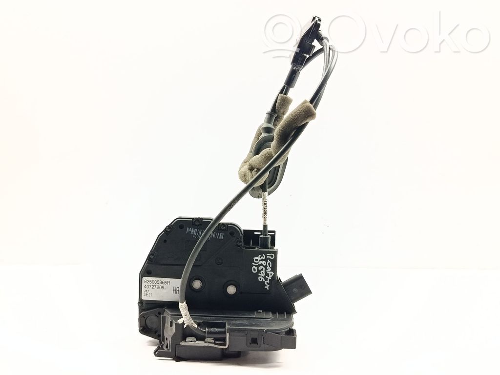 Renault Captur Front door lock 