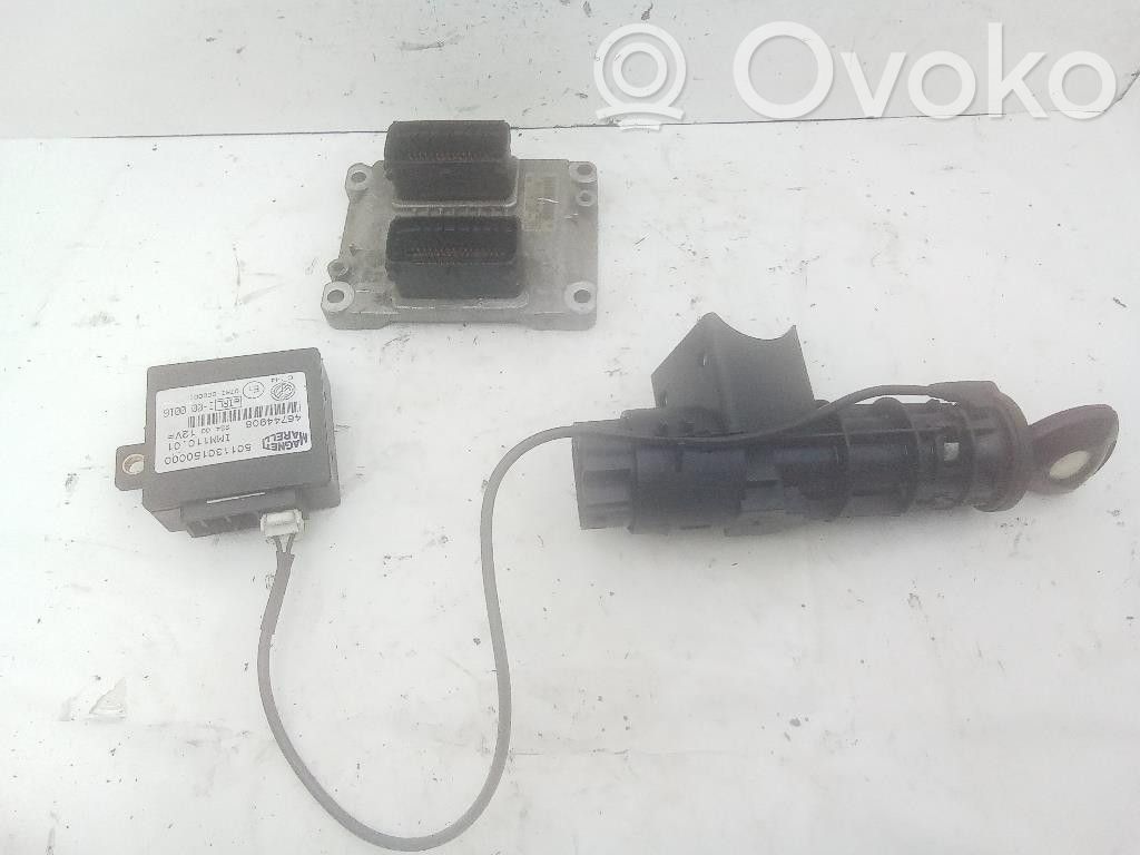 Lancia Y 840 Engine ECU kit and lock set 