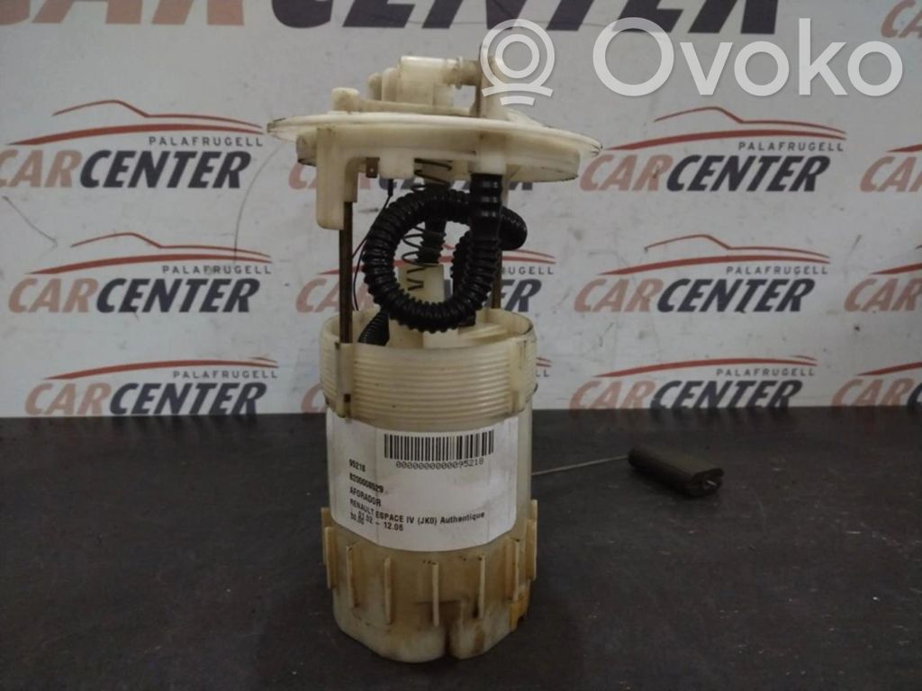 Bomba interna de combustible   8200008529