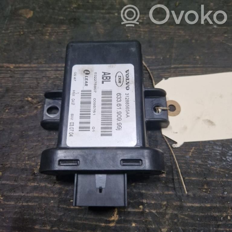 Unidad de control/módulo del motor   31288565AA