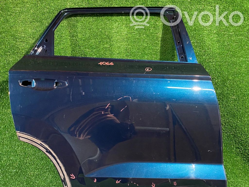 Rear door