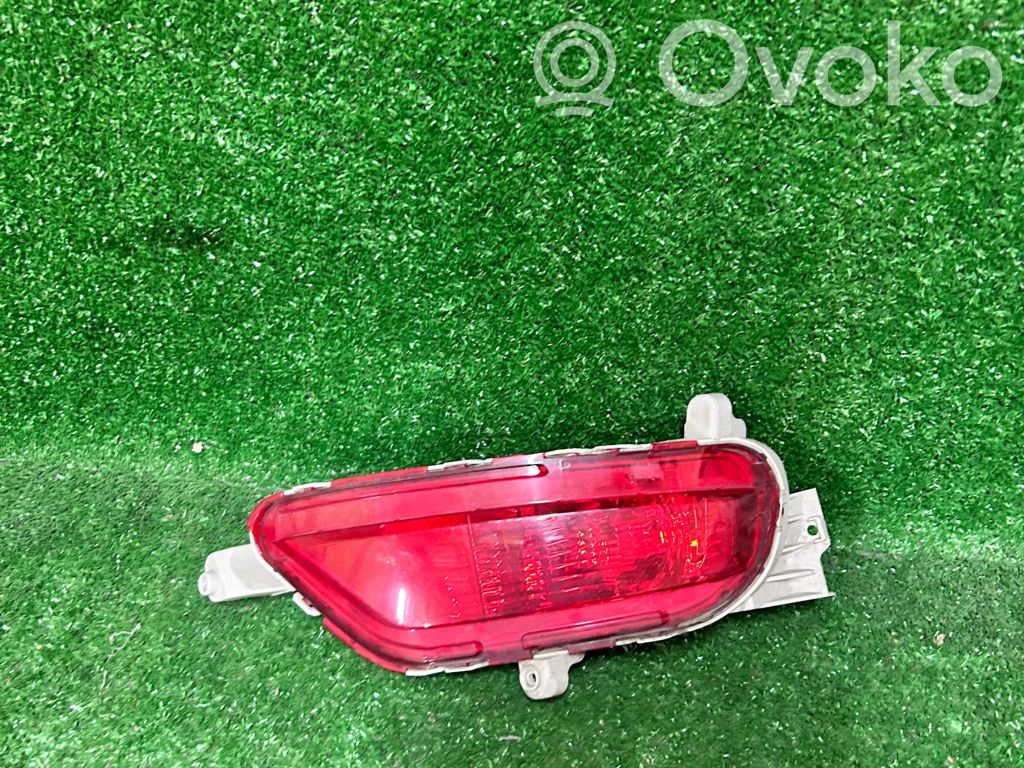 Takapuskurin valo   KB8M51650