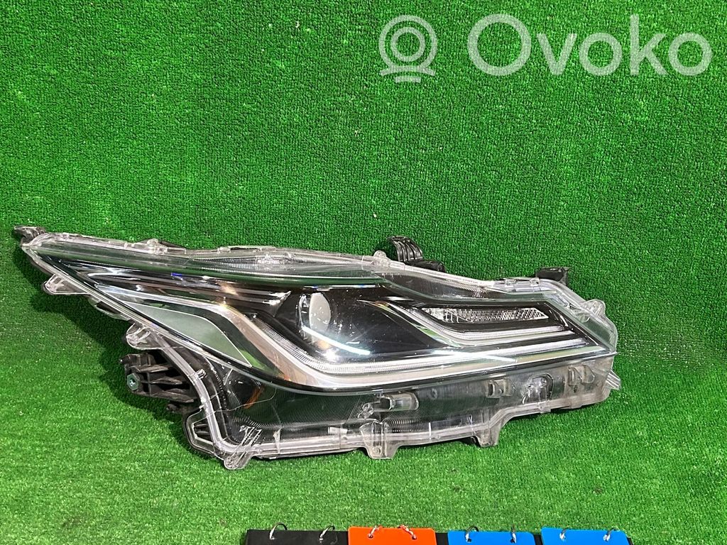 Headlight/headlamp   8111002T51