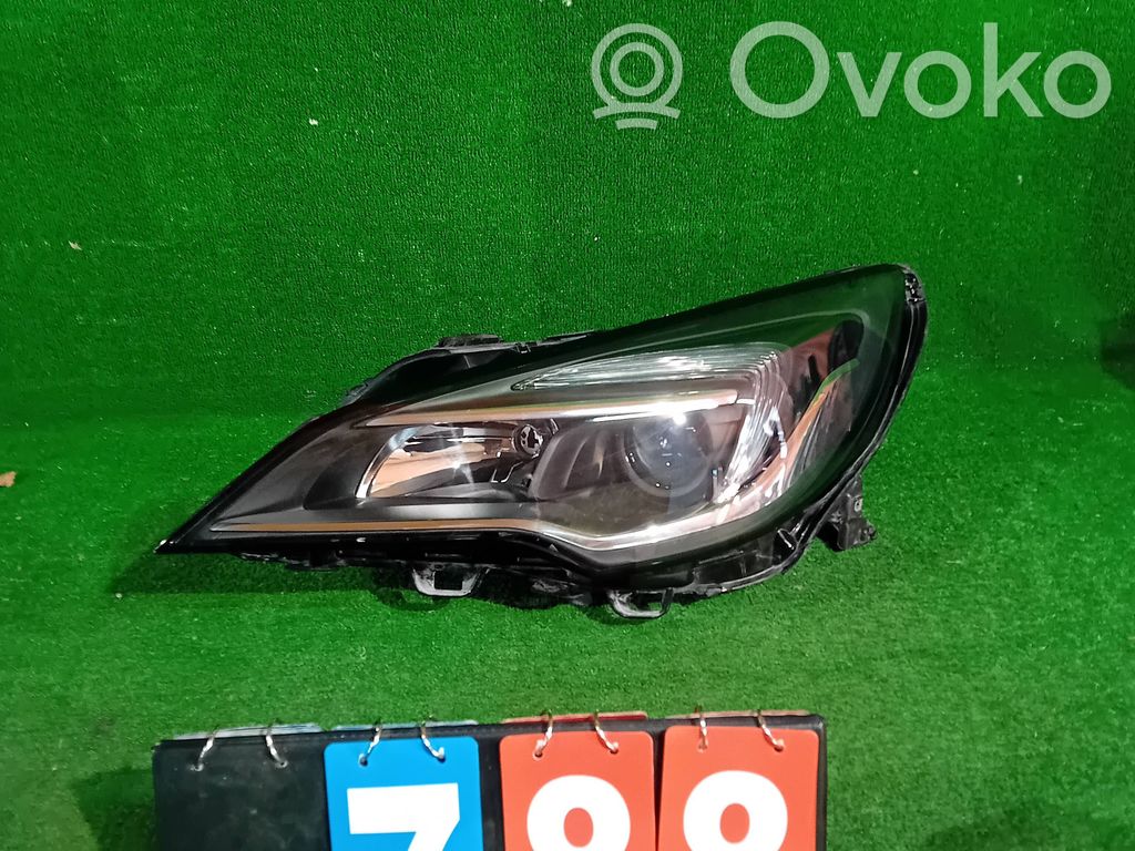 Opel Astra K Phare frontale 