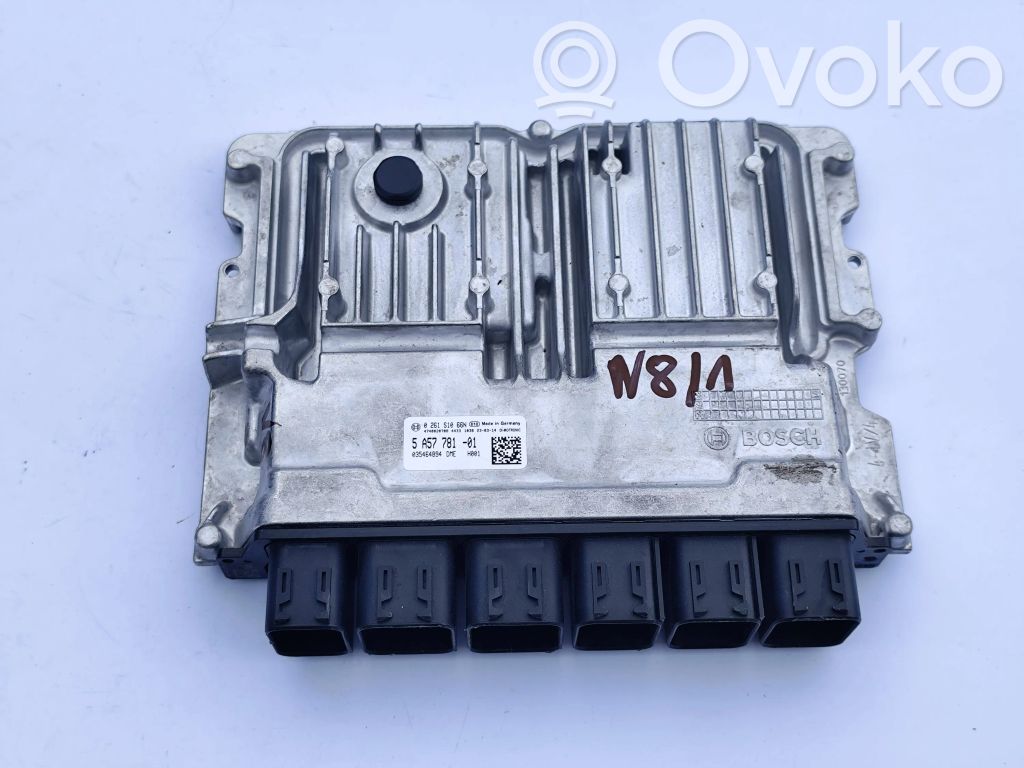 BMW 1 F40 Engine control unit/module ECU 