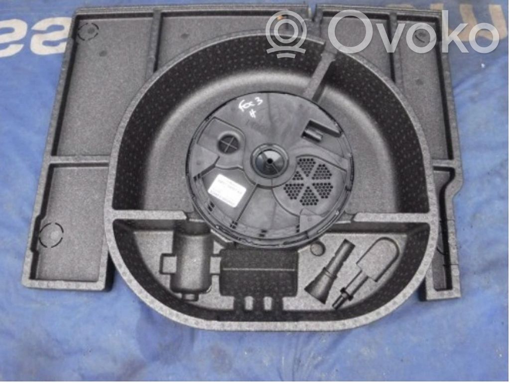 Ford Focus Enceinte subwoofer 