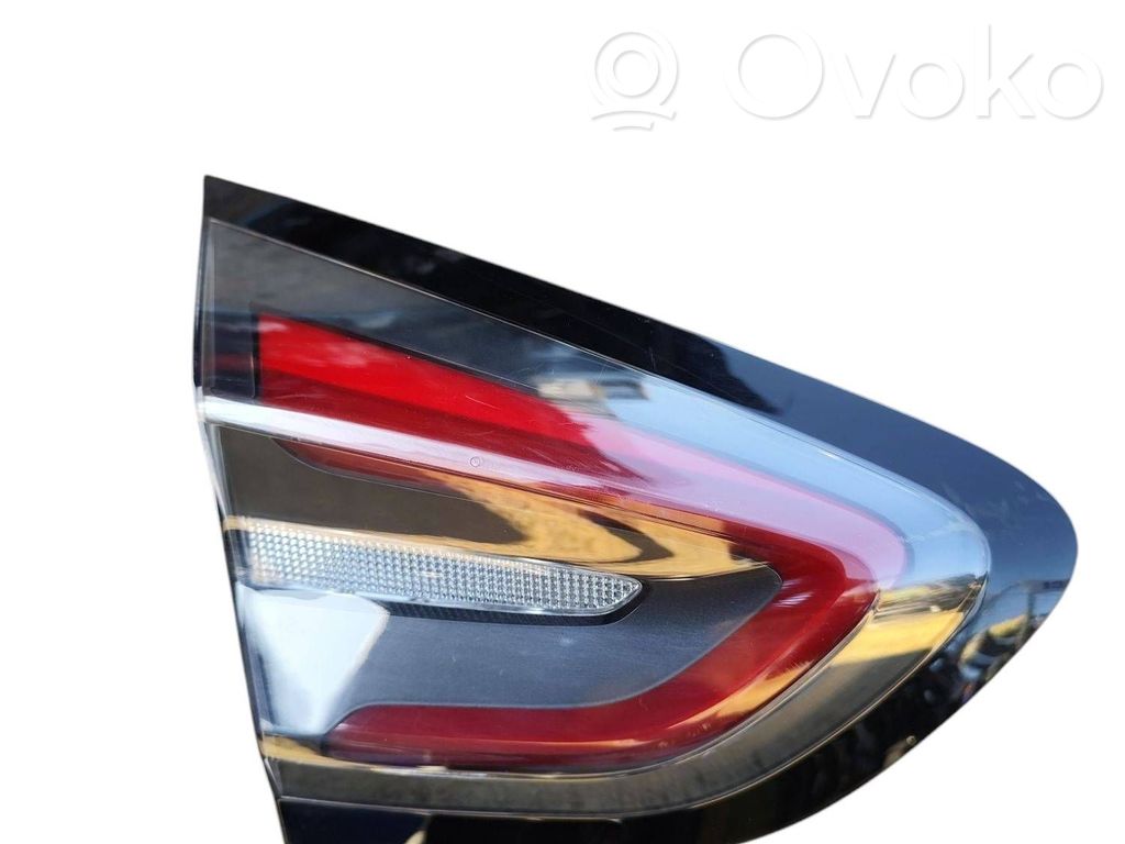 Ford Puma Takaluukun takavalot 