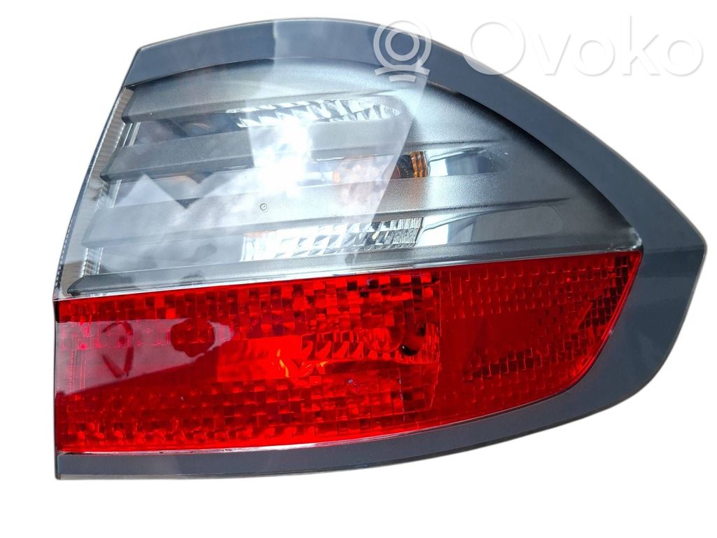 Ford S-MAX Rear/tail lights 