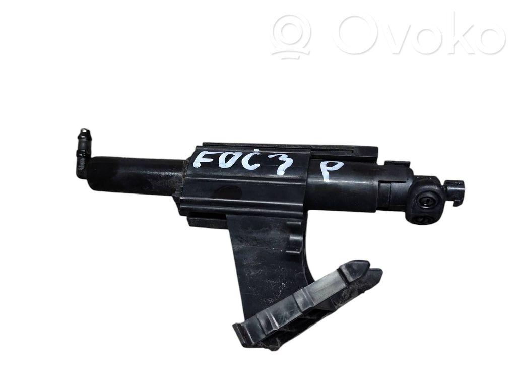 Ford Focus Headlight washer spray nozzle 