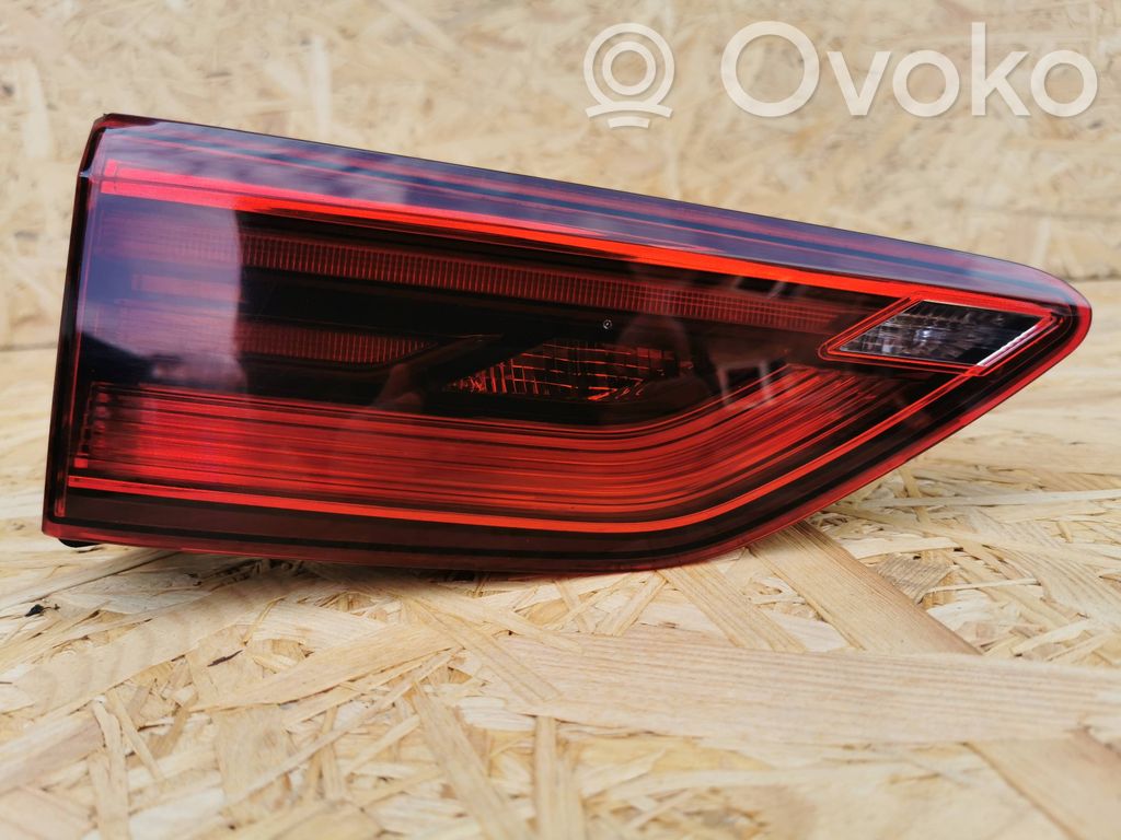 Volkswagen Golf VIII Lampa tylna 