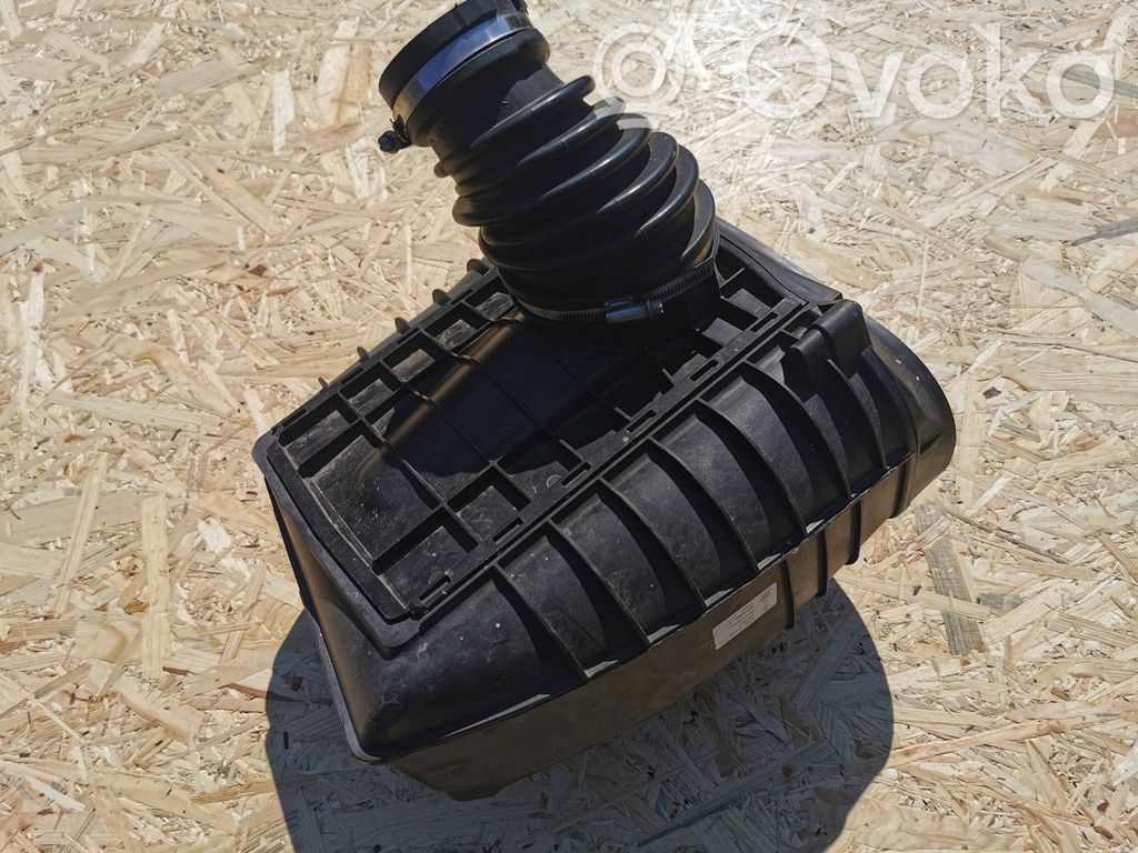 Luftfilterkasten   95B129607D,95B183D,4014450A