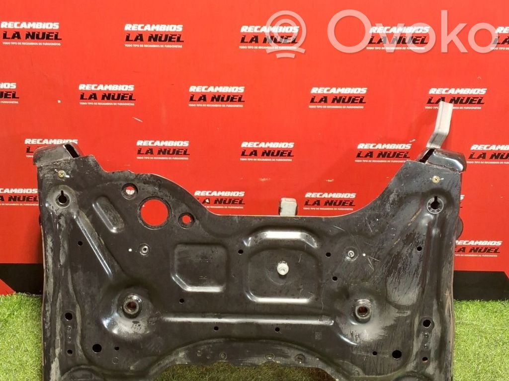 Priekinis traversas   30012400,30012402K