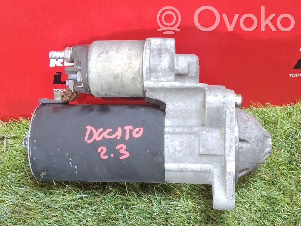 Motor de arranque   51984357A