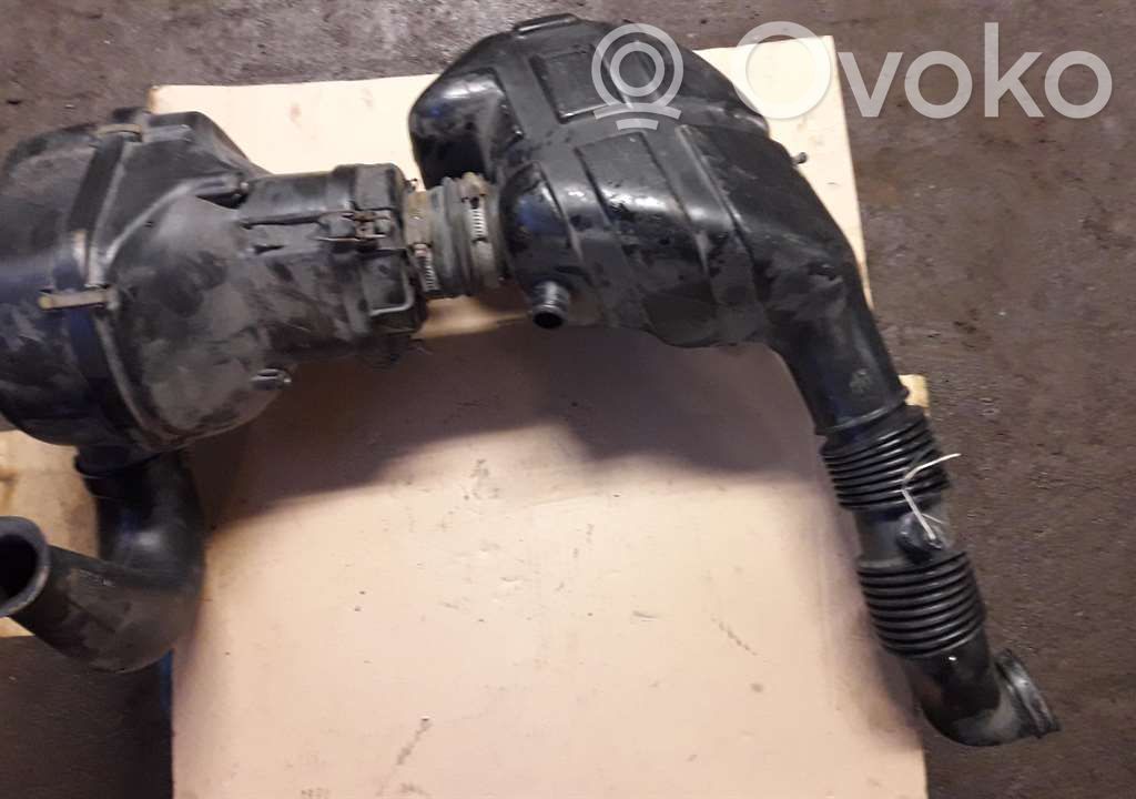 Air filter box   9390170,4158234