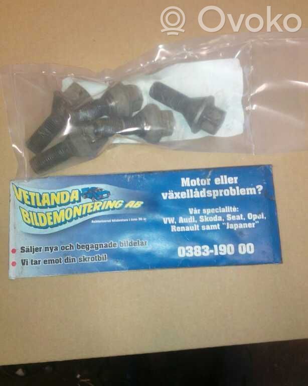 Nuts/bolts