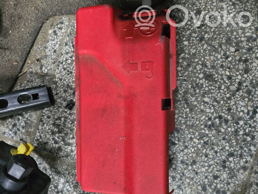 Chrysler Pacifica Current control relay 