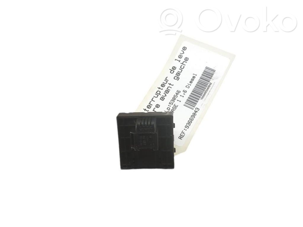 Audi A1 Electric window control switch 